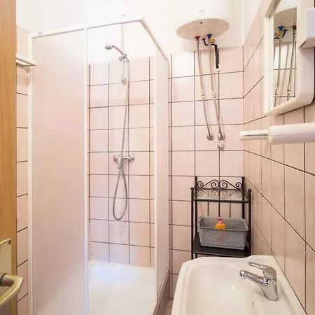 In - Insel Krk 13611 Apartamento Vrbnik (Primorje-Gorski Kotar)